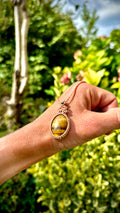 Golden Wild – Tiger Eye Pendant