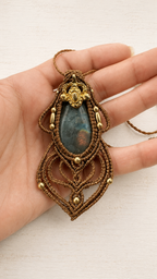 Labradorit Macramé Pendant