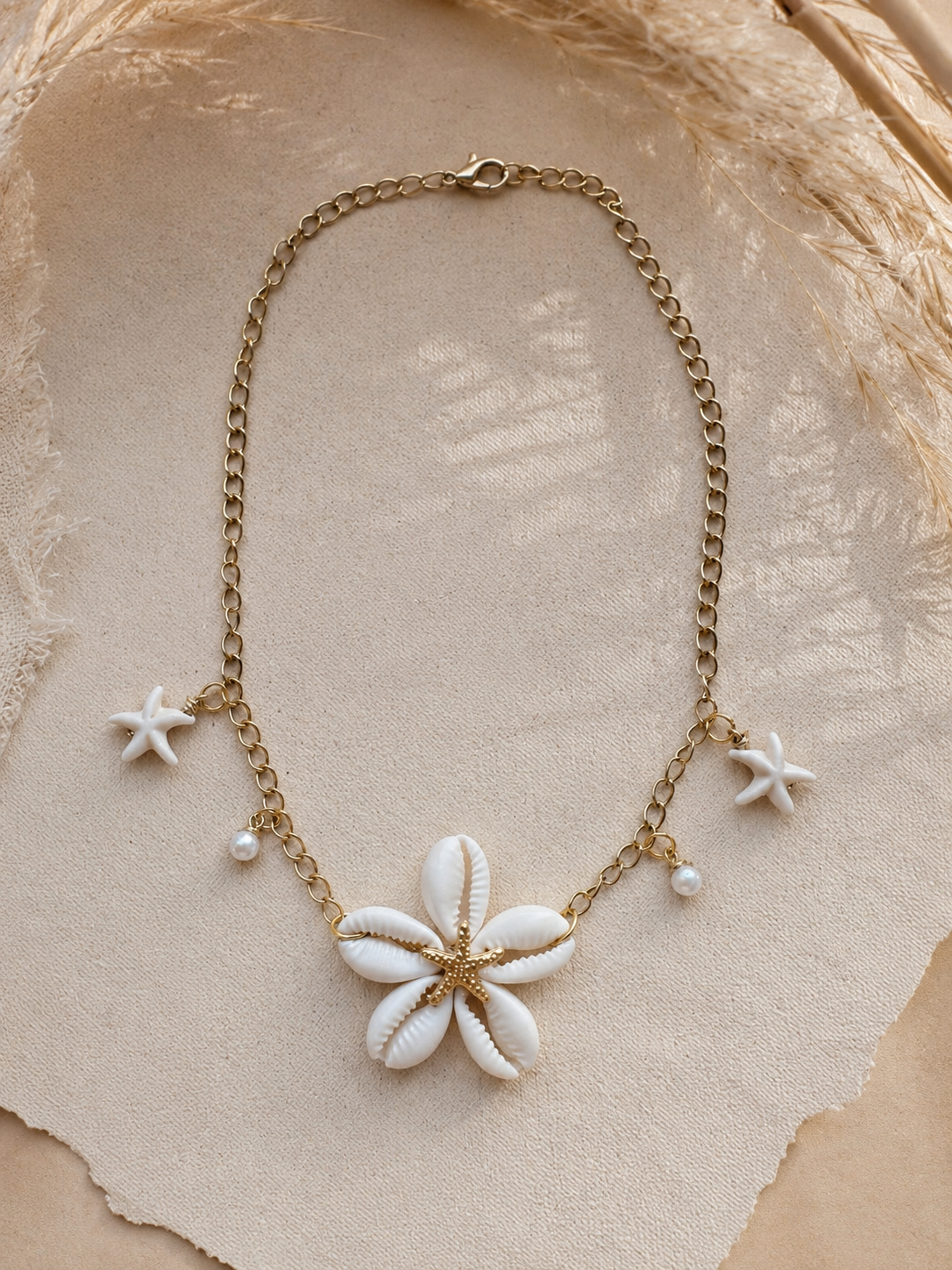 Kauri Blossom Choker