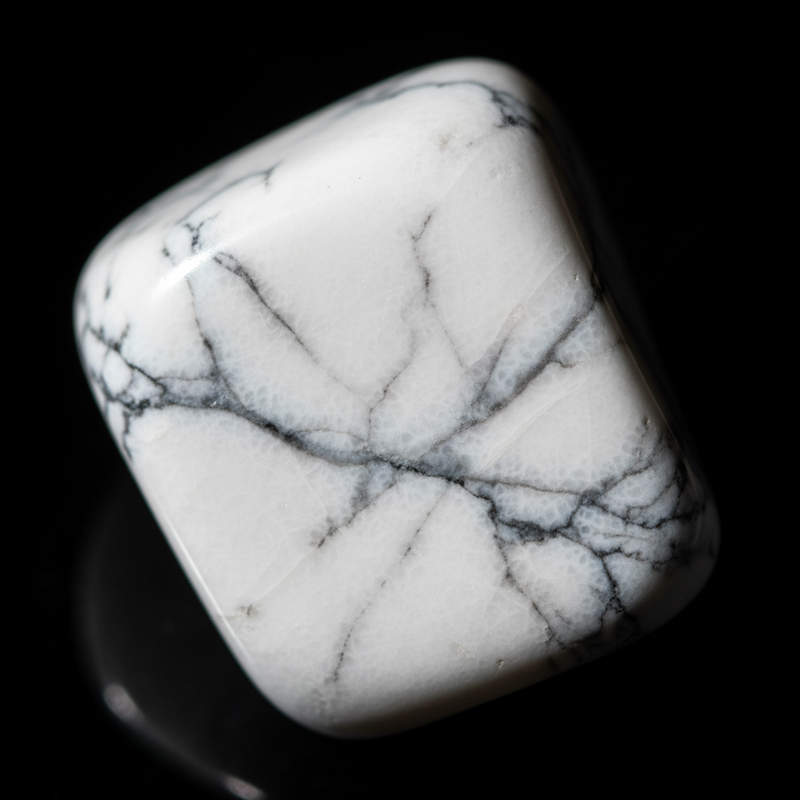 Howlite